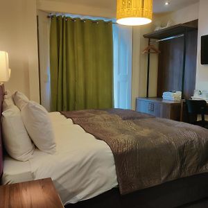 Chelsea House Hotel - B&B